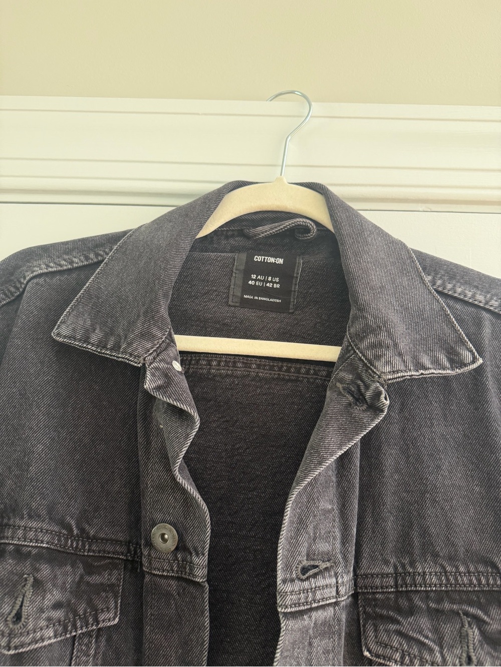 Jean jacket - Picture 4 of 8